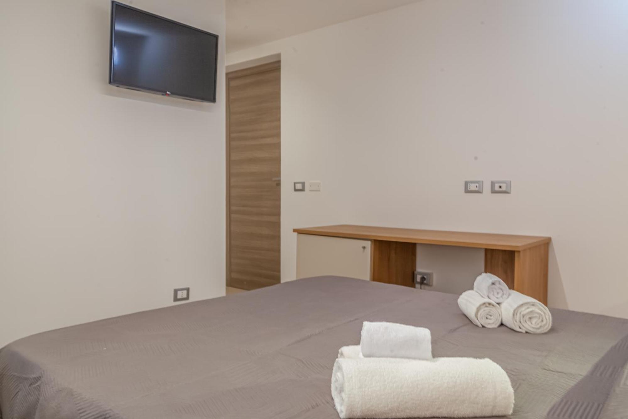 Isgro Rooms 马尔萨拉 外观 照片